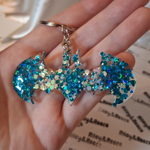 Bat Resin Keychain!! - Picture 3 of 4
